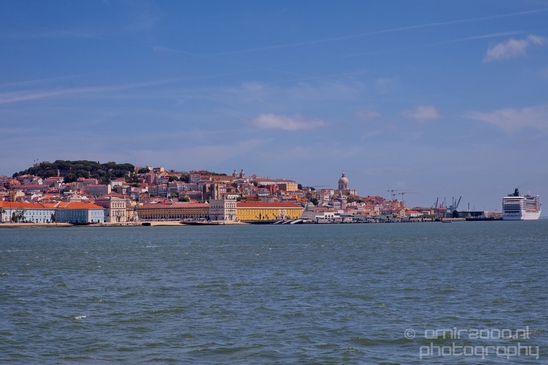 Lisbon_Lisboa_Portugal_City_urban_street_Cityscape_Photography_170_Canon_EOS_5D_Mark_IV.JPG