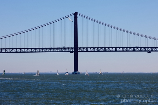 Ponte_de_Abril_bridge_Lisbon_Portugal_City_urban_street_Cityscape_Photography_008_Canon_EOS_5D_Mark_IV.JPG