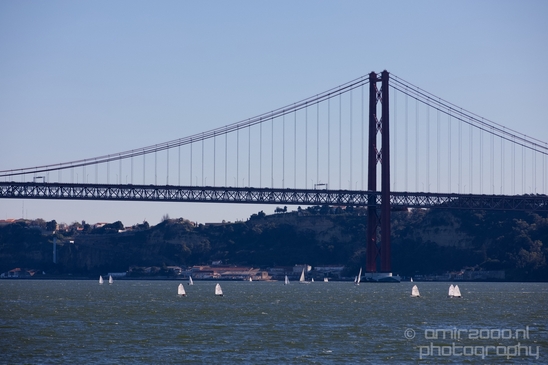 Ponte_de_Abril_bridge_Lisbon_Portugal_City_urban_street_Cityscape_Photography_009_Canon_EOS_5D_Mark_IV.JPG