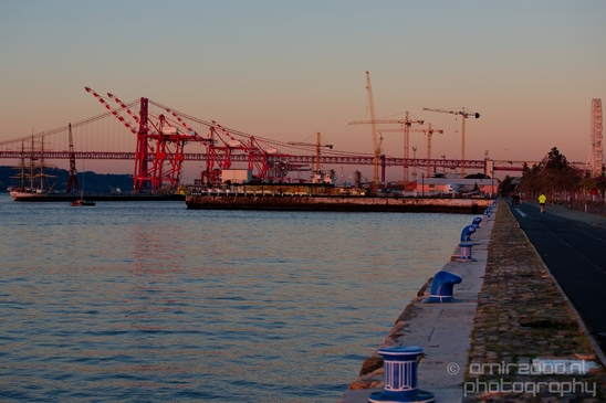 Ponte_de_Abril_bridge_Lisbon_Portugal_City_urban_street_Cityscape_Photography_015_Canon_EOS_5D_Mark_IV.JPG