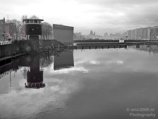 Reflection_Amsterdam_canals_centrum_oostelijke_eilanden_city_Netherlands_Cityscape_Photography_004_Canon_EOS_5D_Mark_IV.JPG