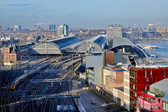 Roof_tops_view_Amsterdam_city_street_urban_Netherlands_Cityscape_Photography_023_Canon_EOS_5D_Mark_IV.JPG