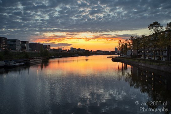 Sunrise_over_Amsterdam_city_dutch_beauty_Netherlands_Cityscape_Photography_003_Canon_EOS_5D_Mark_IV.JPG