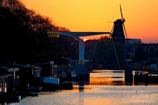 Sunrise_over_Amsterdam_city_dutch_beauty_Netherlands_Cityscape_Photography_029_Canon_EOS_5D_Mark_IV.JPG