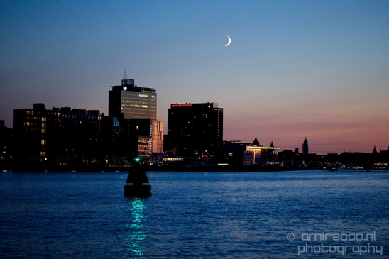 Sunset_over_Het_Ij_Amsterdam_centrum_urban_city_Netherlands_Cityscape_Photography_006_Canon_EOS_5D_Mark_IV.JPG