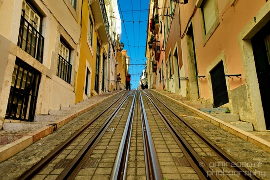 The_Remodelado_Tram_Lisbon_transportation_Lisboa_Portugal_City_urban_street_Cityscape_Photography_008_Canon_EOS_5D_Mark_IV.JPG