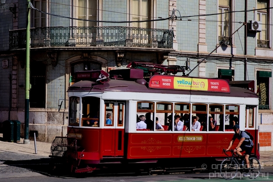 The_Remodelado_Tram_Lisbon_transportation_Lisboa_Portugal_City_urban_street_Cityscape_Photography_024_Canon_EOS_5D_Mark_IV.JPG