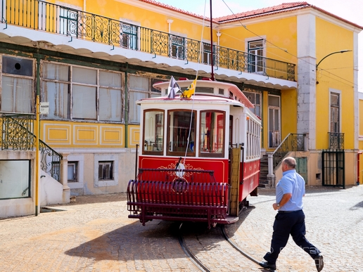 The_Remodelado_Tram_Lisbon_transportation_Lisboa_Portugal_City_urban_street_Cityscape_Photography_025_Canon_EOS_5D_Mark_IV.JPG