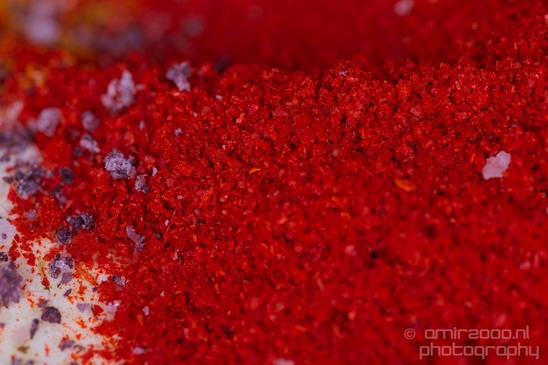 Macro_looking_at_Spices_Photography_001_Canon_EOS_5D_Mark_IV.JPG