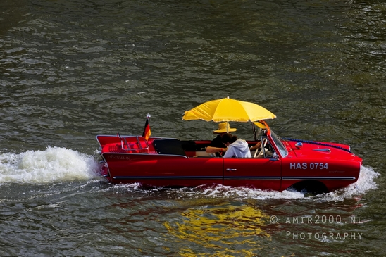 Amphibious_vehicle_amphibian_car_automobile_transportation_Miscellaneous_Photography_001_Canon_EOS_5D_Mark_IV.JPG