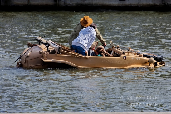 Amphibious_vehicle_amphibian_car_automobile_transportation_Miscellaneous_Photography_007_Canon_EOS_5D_Mark_IV.JPG