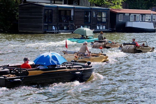 Amphibious_vehicle_amphibian_car_automobile_transportation_Miscellaneous_Photography_010_Canon_EOS_5D_Mark_IV.JPG