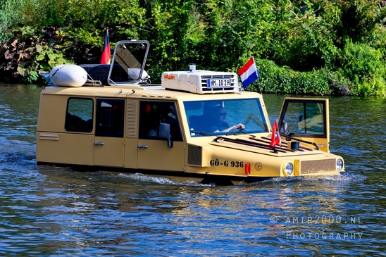 Amphibious_vehicle_amphibian_car_automobile_transportation_Miscellaneous_Photography_015_Canon_EOS_5D_Mark_IV.JPG