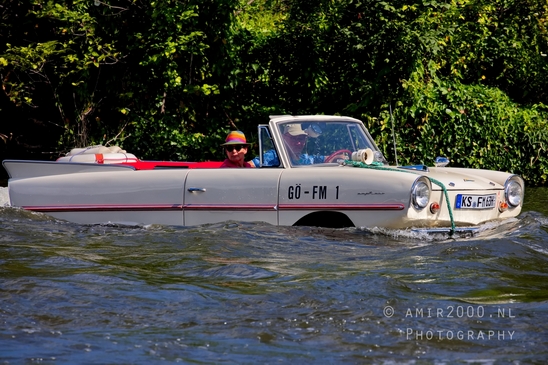 Amphibious_vehicle_amphibian_car_automobile_transportation_Miscellaneous_Photography_023_Canon_EOS_5D_Mark_IV.JPG