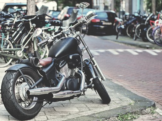 Bike_Amsterdam_transportation_potography_Netherlands_Miscellaneous_Photography_001_Canon_EOS_5D_Mark_IV.JPG