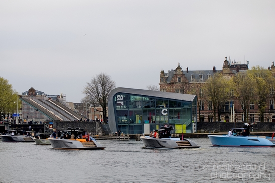 Boat_watercraft_in_Amsterdam_canals_transportation_Netherlands_Miscellaneous_Photography_002_Canon_EOS_5D_Mark_IV.JPG