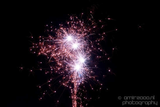 Fireworks_long_exposure_new_year_Photography_Miscellaneous_017_Canon_EOS_5D_Mark_IV.JPG
