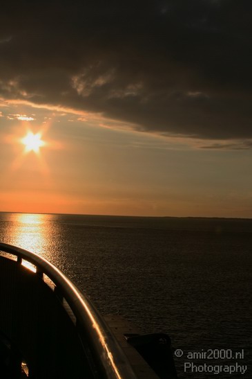 Sunset_Miscellaneous_Photography_001_Canon_EOS_400D_DIGITAL.JPG