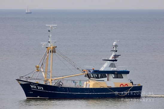 WR212_REIN_WILLEM_Fishing_boat_vessel_Noordzee_Nederland_Miscellaneous_Photography_001_Canon_EOS_5D_Mark_IV.JPG
