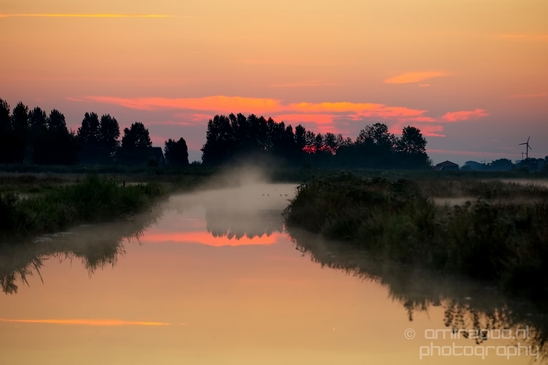 Sunrise_over_Dutch_landscape_nederlandse_landschap_summer_Photography_007_Canon_EOS_5D_Mark_IV.JPG
