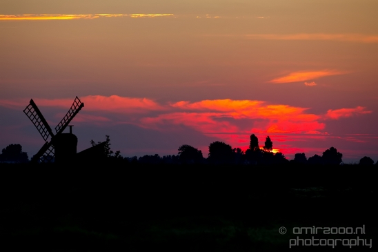 Sunrise_over_Dutch_landscape_nederlandse_landschap_summer_Photography_018_Canon_EOS_5D_Mark_IV.JPG