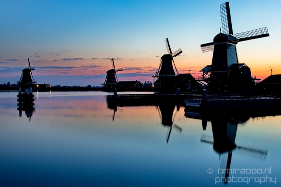 Sunrise_over_the_windmills_of_Zaanse_Schans_molen_Zaandam_Landscape_Photography_003_Canon_EOS_5D_Mark_IV.JPG