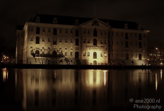 Amsterdam_at_night_Netherlands_Photography_001_Canon_EOS_400D_DIGITAL.JPG