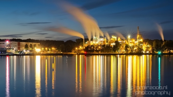 Chemicals_company_night_Amsterdam_Noord_cityscape_Netherlands_Photography_003_Canon_EOS_5D_Mark_IV.JPG
