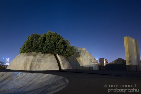 Levna_Square_Edith_Wolfson_Park_Tel_Israel_Night_Photography_005_Canon_EOS_5D_Mark_IV.JPG