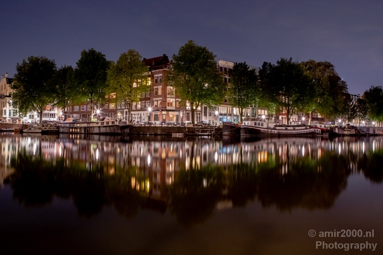 Night_Amsterdam_canals_Netherlands_Photography_008_Canon_EOS_5D_Mark_IV.JPG