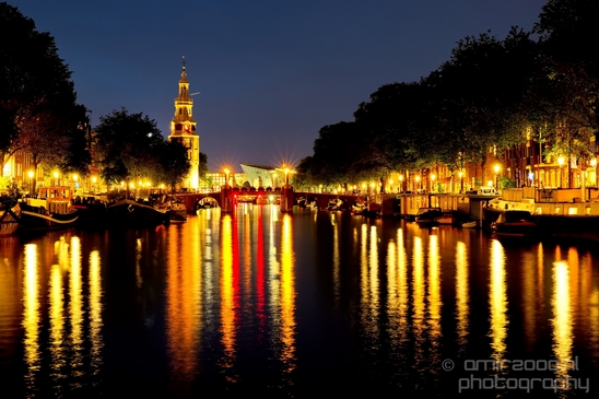 Night_Amsterdam_centrum_canals_cityscape_Netherlands_Photography_034_Canon_EOS_5D_Mark_IV.JPG