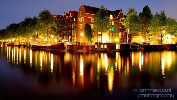 Night_Amsterdam_centrum_canals_cityscape_Netherlands_Photography_035_Canon_EOS_5D_Mark_IV.JPG