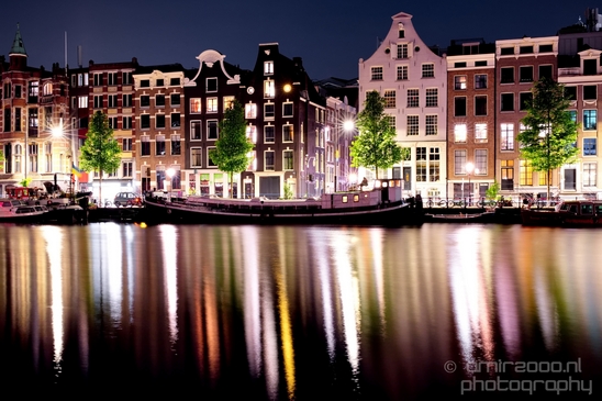 Night_Amsterdam_centrum_canals_cityscape_Netherlands_Photography_044_Canon_EOS_5D_Mark_IV.JPG