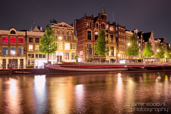 Night_Amsterdam_centrum_canals_cityscape_Netherlands_Photography_046_Canon_EOS_5D_Mark_IV.JPG