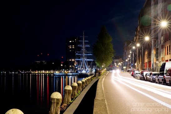 Night_Amsterdam_centrum_canals_cityscape_Netherlands_Photography_080_Canon_EOS_5D_Mark_IV.JPG