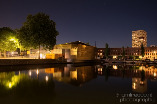 Night_Amsterdam_centrum_canals_cityscape_Netherlands_Photography_084_Canon_EOS_5D_Mark_IV.JPG