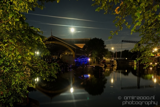 Night_Amsterdam_centrum_canals_cityscape_Netherlands_Photography_085_Canon_EOS_5D_Mark_IV.JPG
