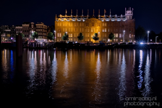 Night_Amsterdam_centrum_canals_cityscape_Netherlands_Photography_100_Canon_EOS_5D_Mark_IV.JPG