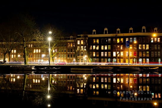 Night_Amsterdam_centrum_canals_cityscape_long_exposure_Netherlands_Photography_005_Canon_EOS_5D_Mark_IV.JPG