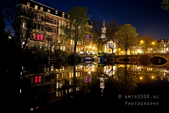 Night_Amsterdam_centrum_canals_cityscape_long_exposure_Netherlands_Photography_009_Canon_EOS_5D_Mark_IV.JPG