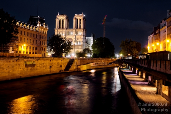 Night_City_urban_Paris_France_summer_Photography_001_Canon_EOS_5D_Mark_IV.JPG