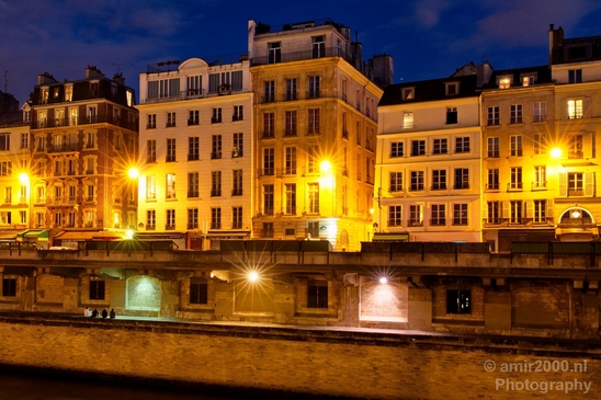 Night_City_urban_Paris_France_summer_Photography_005_Canon_EOS_5D_Mark_IV.JPG