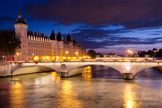 Night_City_urban_Paris_France_summer_Photography_013_Canon_EOS_5D_Mark_IV.JPG