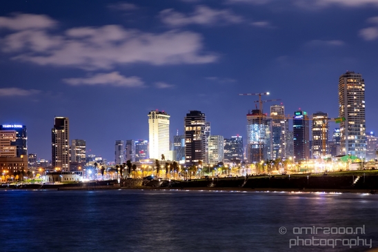 Night_city_Tel_Israel_Photography_012_Canon_EOS_5D_Mark_IV.JPG