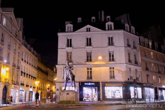 Night_city_urban_Paris_France_Photography_026_Canon_EOS_5D_Mark_IV.JPG