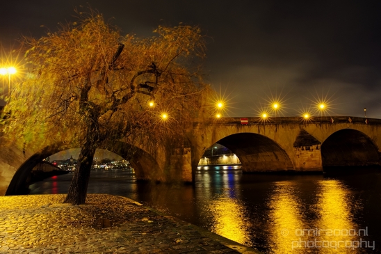 Night_city_urban_Paris_France_Photography_064_Canon_EOS_5D_Mark_IV.JPG