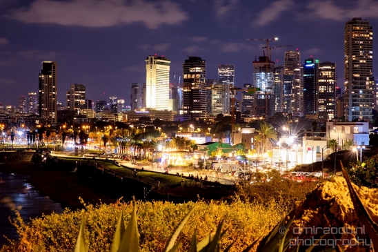 Night_photography_city_architecture_Tel_Aviv_Israel_105.JPG