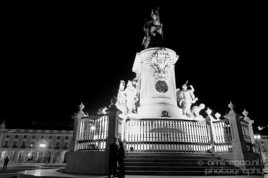 Night_scenery_Lisbon_Portugal_City_urban_street_Photography_013_Canon_EOS_5D_Mark_IV.JPG