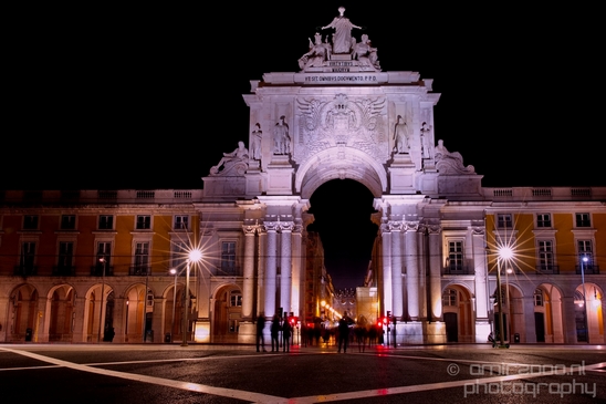 Night_scenery_Lisbon_Portugal_City_urban_street_Photography_019_Canon_EOS_5D_Mark_IV.JPG