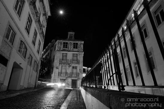 Night_scenery_Lisbon_Portugal_City_urban_street_Photography_028_Canon_EOS_5D_Mark_IV.JPG